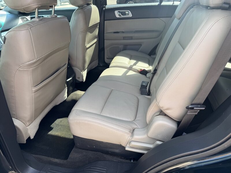 2015 Ford Explorer XLT - Photo 11 - Clio, MI 48420