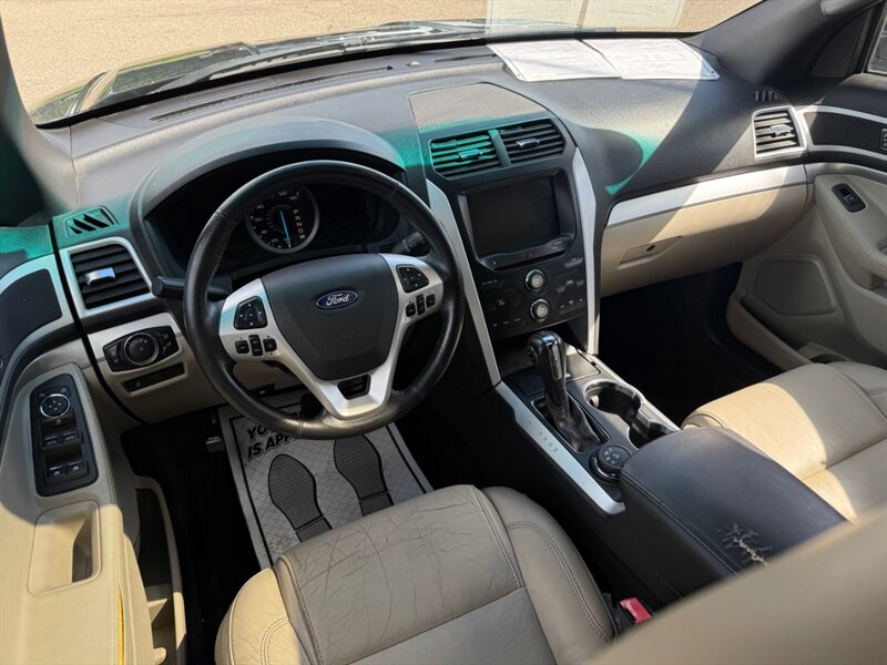 2015 Ford Explorer XLT - Photo 7 - Clio, MI 48420