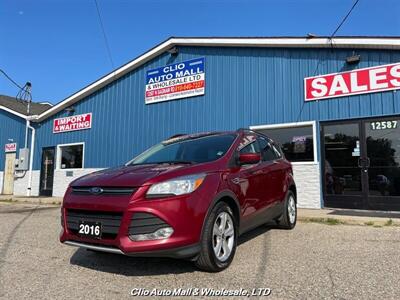 2016 Ford Escape SE   - Photo 2 - Clio, MI 48420