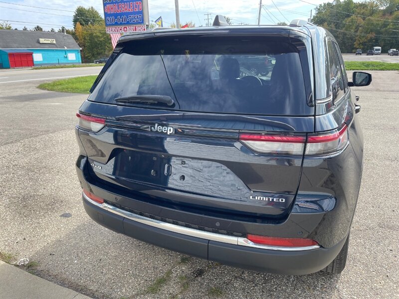 2023 Jeep Grand Cherokee Limited - Photo 5 - Clio, MI 48420
