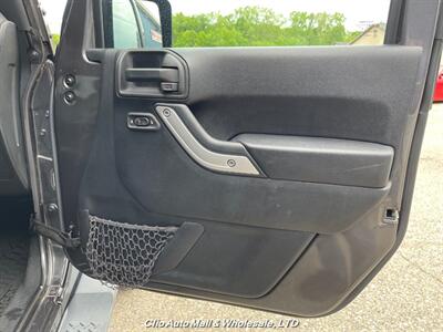 2016 Jeep Wrangler Unlimited Sahara   - Photo 29 - Clio, MI 48420