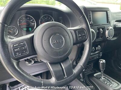 2016 Jeep Wrangler Unlimited Sahara 4WD  Spotless Frame!! - Photo 12 - Clio, MI 48420