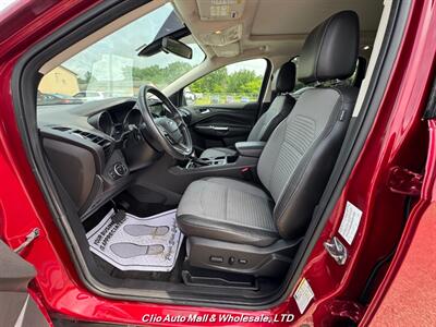2017 Ford Escape Titanium   - Photo 8 - Clio, MI 48420