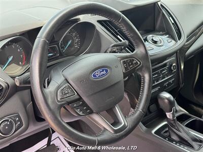 2017 Ford Escape Titanium   - Photo 11 - Clio, MI 48420
