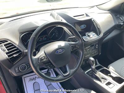 2017 Ford Escape Titanium AWD   - Photo 11 - Clio, MI 48420
