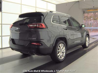 2017 Jeep Cherokee Limited   - Photo 2 - Clio, MI 48420