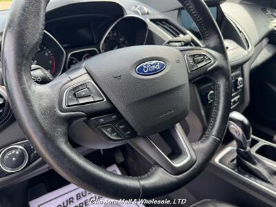 2018 Ford Escape SEL   - Photo 13 - Clio, MI 48420