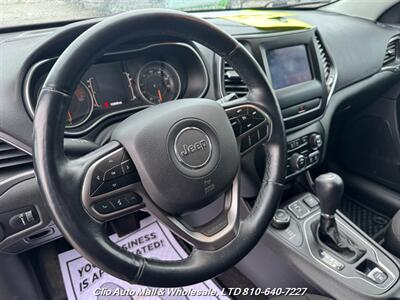 2019 Jeep Cherokee Sport 4WD   - Photo 13 - Clio, MI 48420