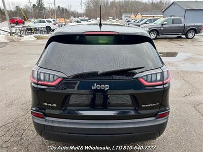 2019 Jeep Cherokee Sport 4WD   - Photo 5 - Clio, MI 48420