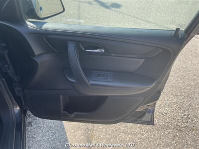 2016 GMC Acadia SLE-1   - Photo 15 - Clio, MI 48420