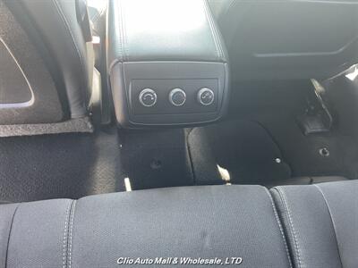 2016 GMC Acadia SLE-1   - Photo 10 - Clio, MI 48420