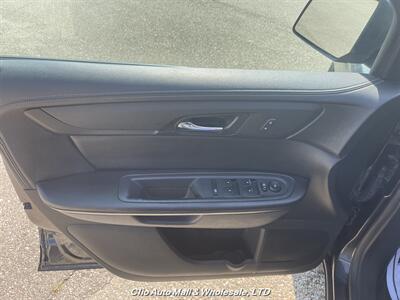 2016 GMC Acadia SLE-1   - Photo 6 - Clio, MI 48420