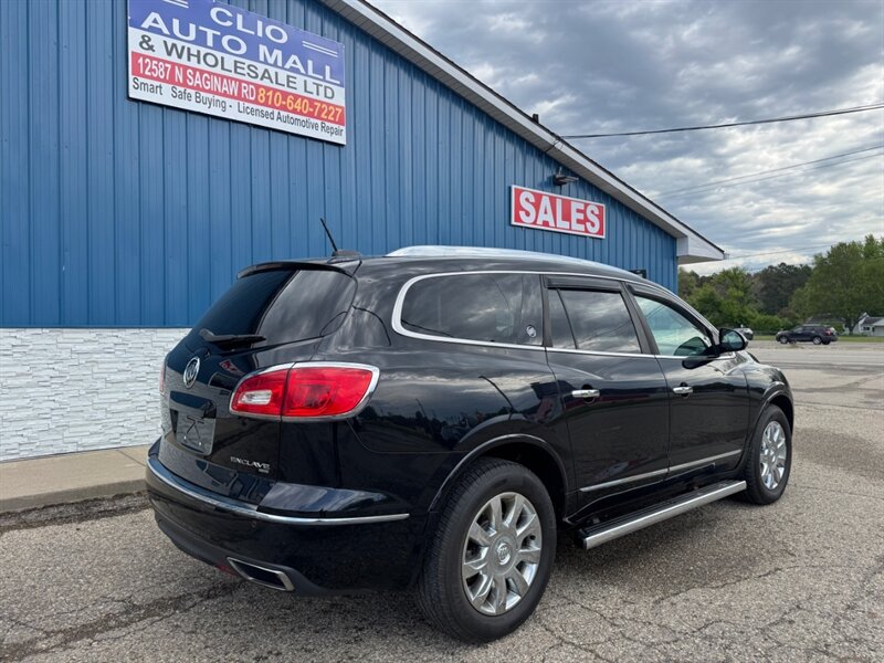2017 Buick Enclave Premium - Photo 10 - Clio, MI 48420