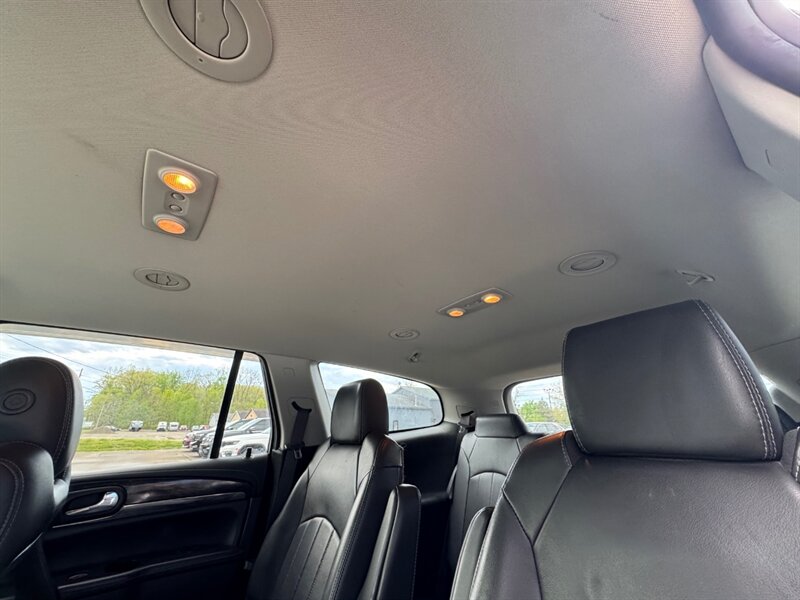 2017 Buick Enclave Premium - Photo 17 - Clio, MI 48420