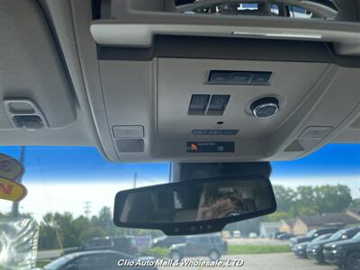 2017 GMC Yukon XL Denali   - Photo 8 - Clio, MI 48420