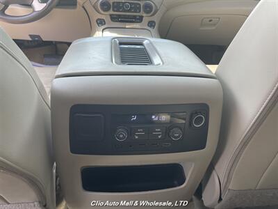 2017 GMC Yukon XL Denali   - Photo 10 - Clio, MI 48420