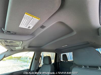 2019 Chevrolet Silverado 1500 Custom 4X4   - Photo 17 - Clio, MI 48420