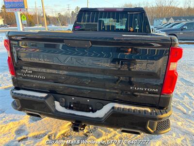 2019 Chevrolet Silverado 1500 Custom 4X4   - Photo 6 - Clio, MI 48420