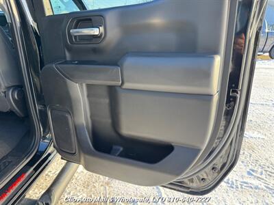 2019 Chevrolet Silverado 1500 Custom Trail Boss   - Photo 18 - Clio, MI 48420