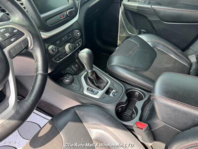 2016 Jeep Cherokee Trailhawk   - Photo 9 - Clio, MI 48420