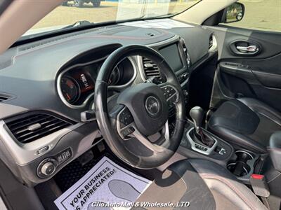 2016 Jeep Cherokee Trailhawk   - Photo 7 - Clio, MI 48420