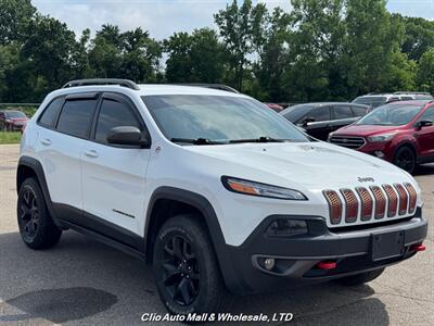 2016 Jeep Cherokee Trailhawk   - Photo 4 - Clio, MI 48420