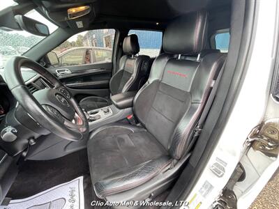 2017 Jeep Grand Cherokee Trailhawk 4WD   - Photo 15 - Clio, MI 48420