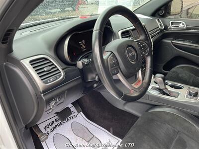 2017 Jeep Grand Cherokee Trailhawk 4WD   - Photo 12 - Clio, MI 48420