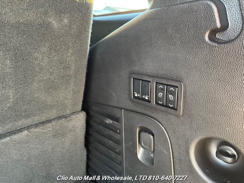 2018 GMC Yukon SLT - Photo 23 - Clio, MI 48420