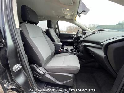 2017 Ford Escape SE AWD   - Photo 21 - Clio, MI 48420