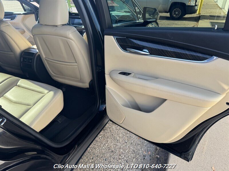 2018 Cadillac XT5 - Photo 14 - Clio, MI 48420