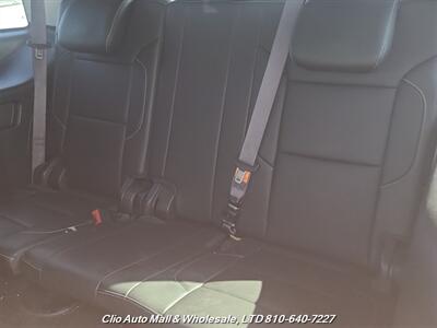 2017 GMC Yukon SLT   - Photo 8 - Clio, MI 48420