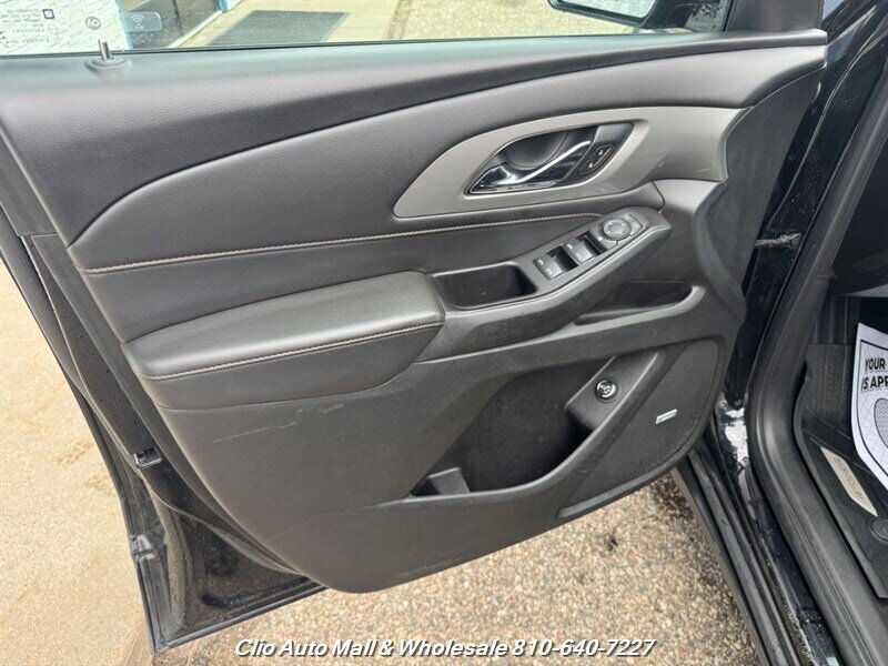 2020 Chevrolet Traverse RS - Photo 8 - Clio, MI 48420