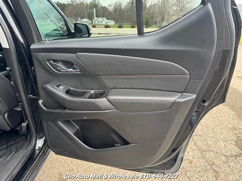 2020 Chevrolet Traverse RS - Photo 20 - Clio, MI 48420