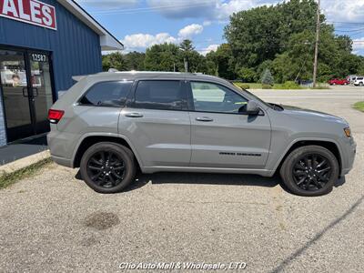 2020 Jeep Grand Cherokee Altitude   - Photo 4 - Clio, MI 48420