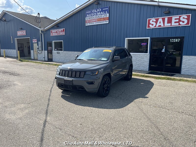 2020 Jeep Grand Cherokee Altitude - Photo 1 - Clio, MI 48420
