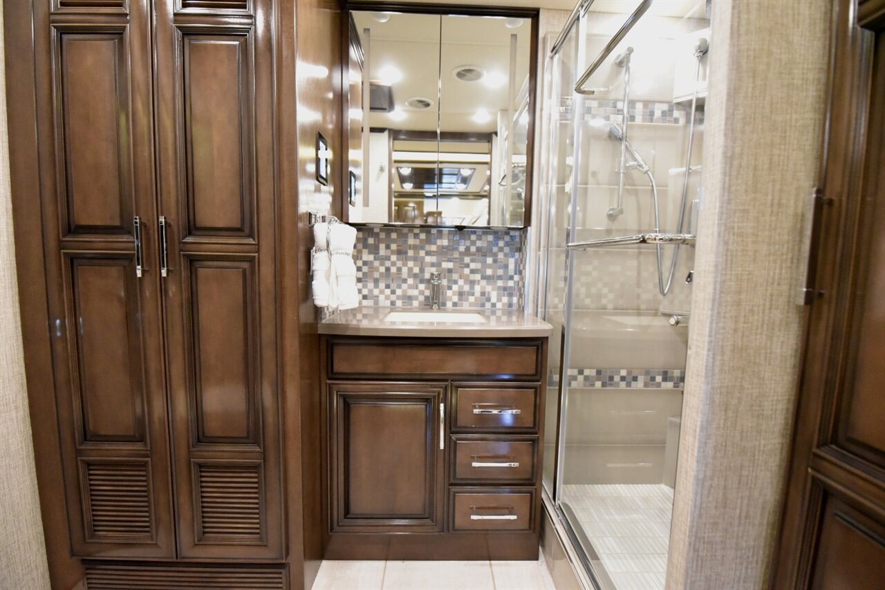 2022 Newmar Supreme Air   - Photo 37 - Orange, CA 92867