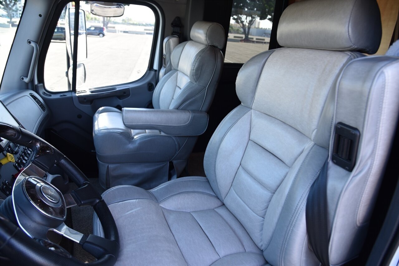 2022 Newmar Supreme Air   - Photo 44 - Orange, CA 92867