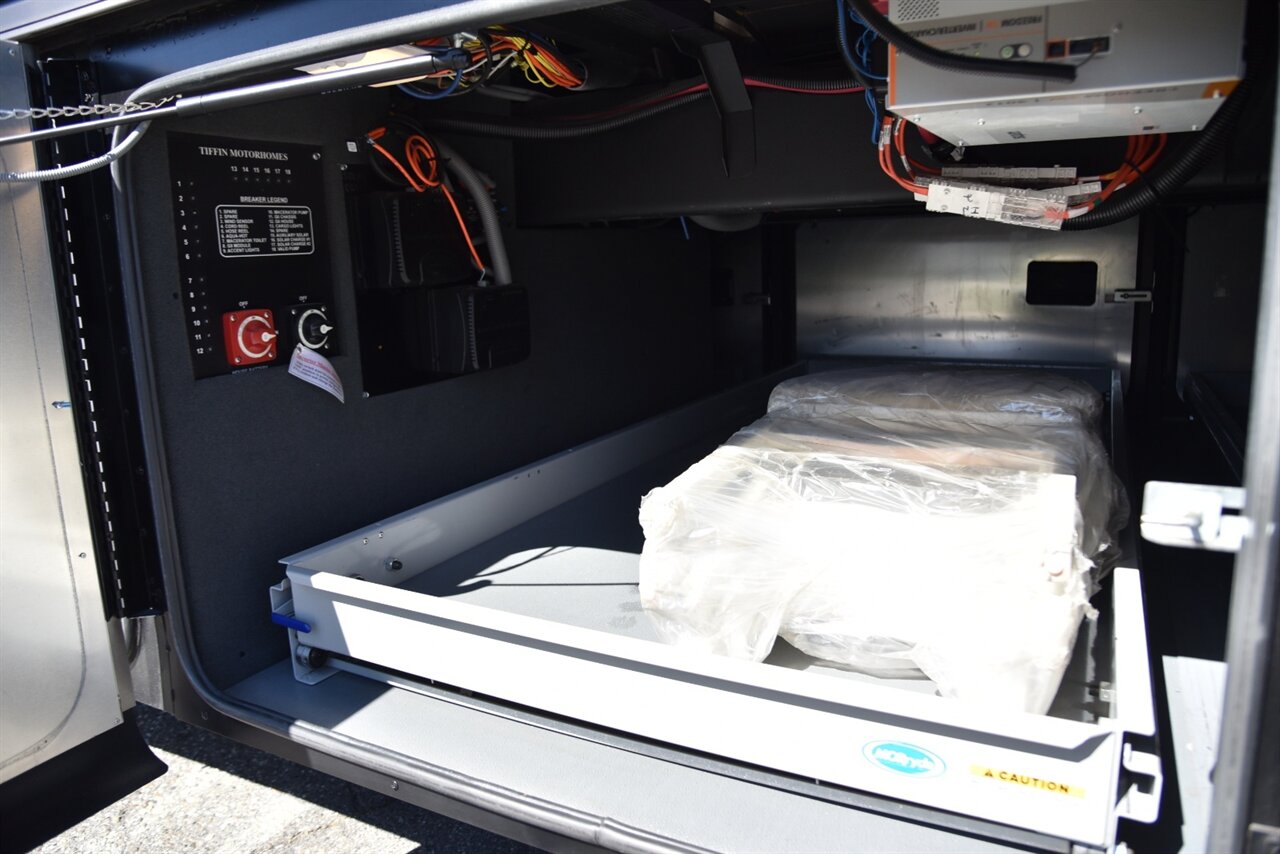 2022 TIFFIN ALLEGRO BUS 40IP   - Photo 39 - Orange, CA 92867