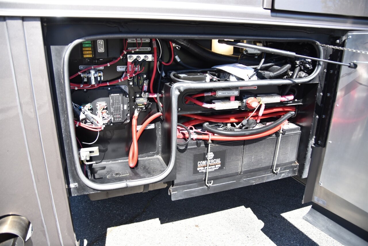 2022 TIFFIN ALLEGRO BUS 40IP   - Photo 25 - Orange, CA 92867