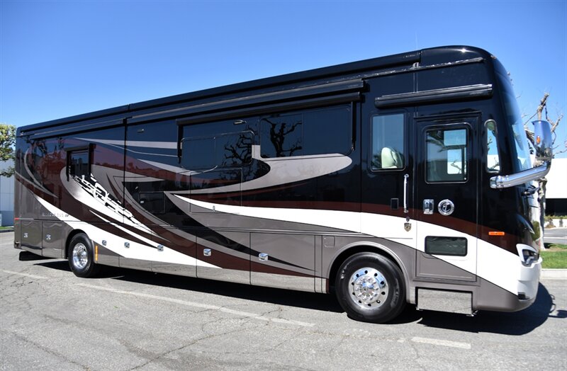 2022 TIFFIN ALLEGRO BUS 40IP   - Photo 4 - Orange, CA 92867