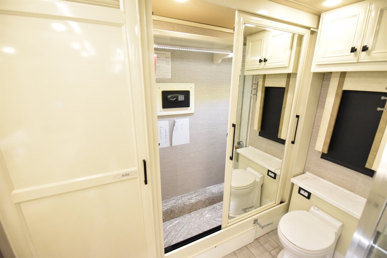 2022 TIFFIN ALLEGRO BUS 40IP   - Photo 76 - Orange, CA 92867