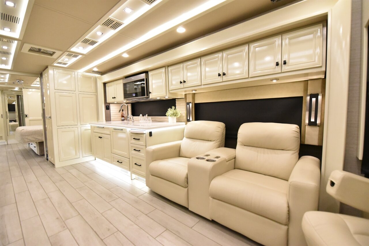 2022 TIFFIN ALLEGRO BUS 40IP   - Photo 44 - Orange, CA 92867