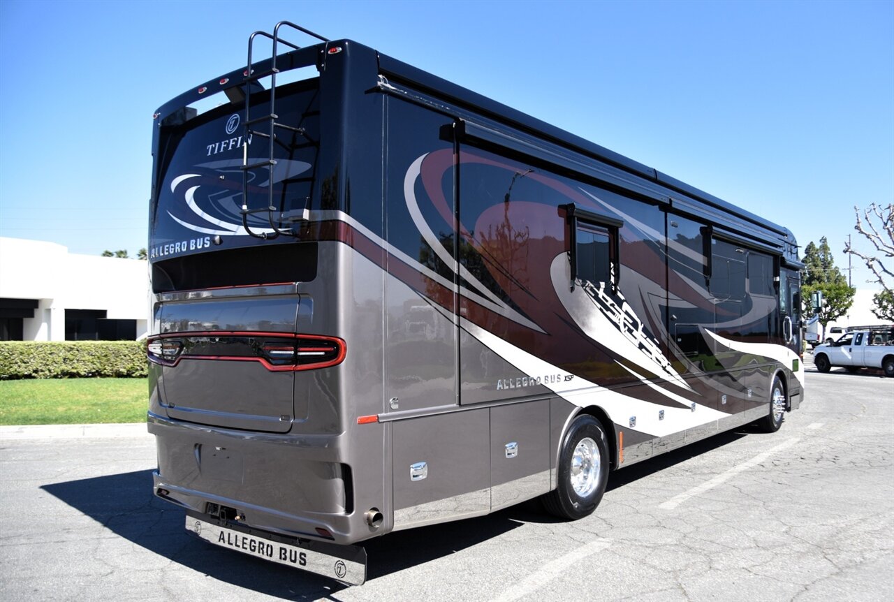2022 TIFFIN ALLEGRO BUS 40IP   - Photo 6 - Orange, CA 92867