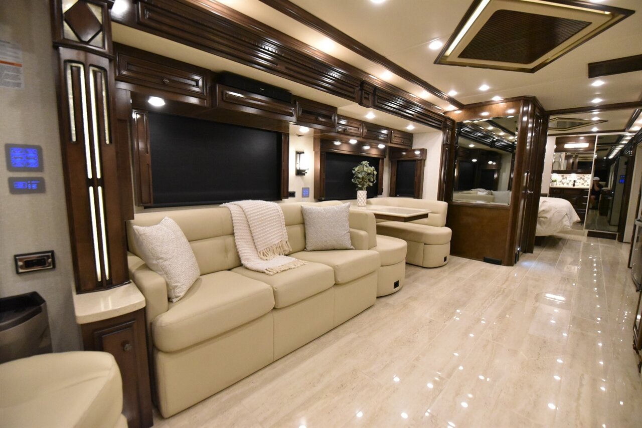 2020 Newmar Dutch Star 4020   - Photo 44 - Orange, CA 92867