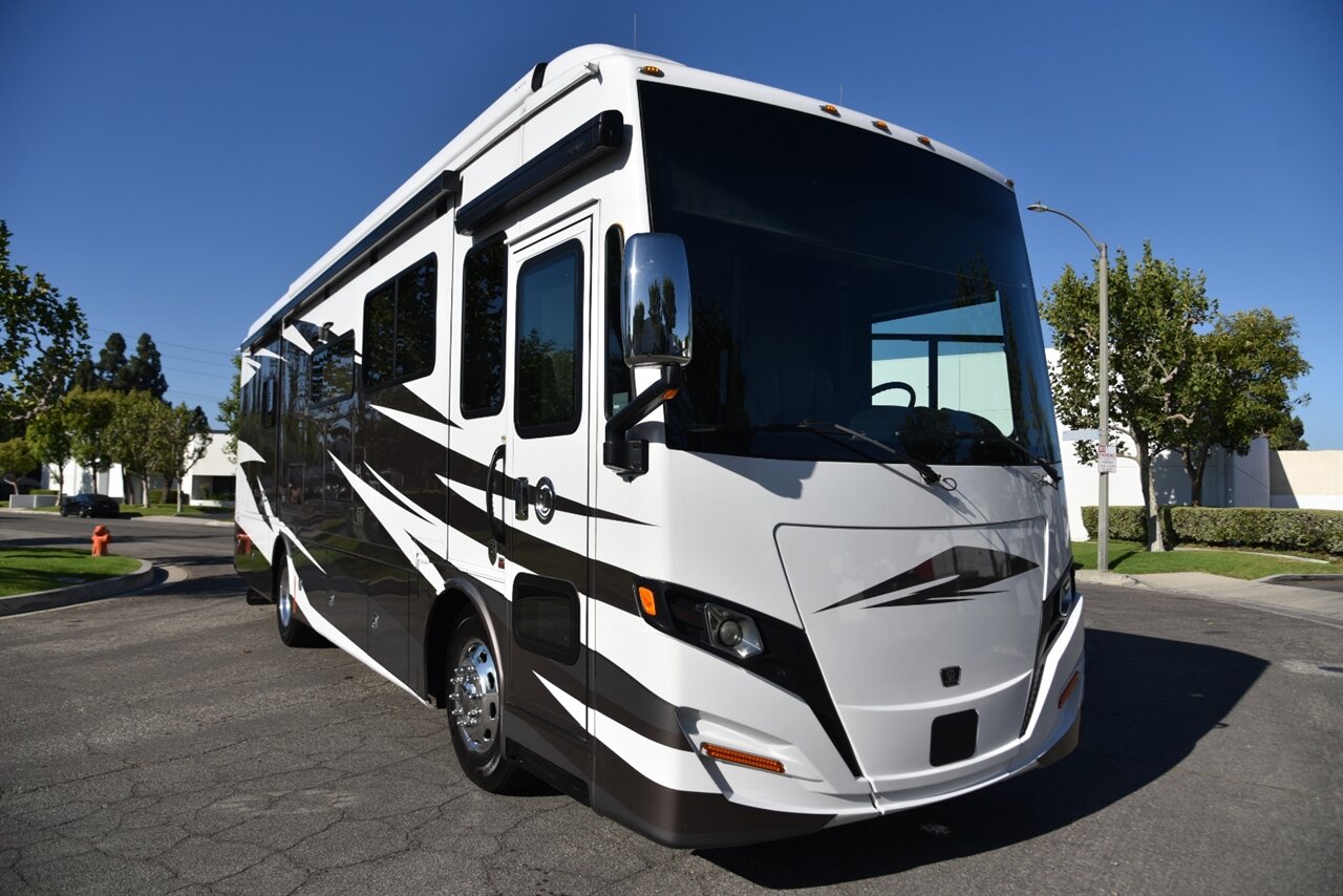 2023 Tiffin Allegro Red - Photo 9 - Orange, CA 92867