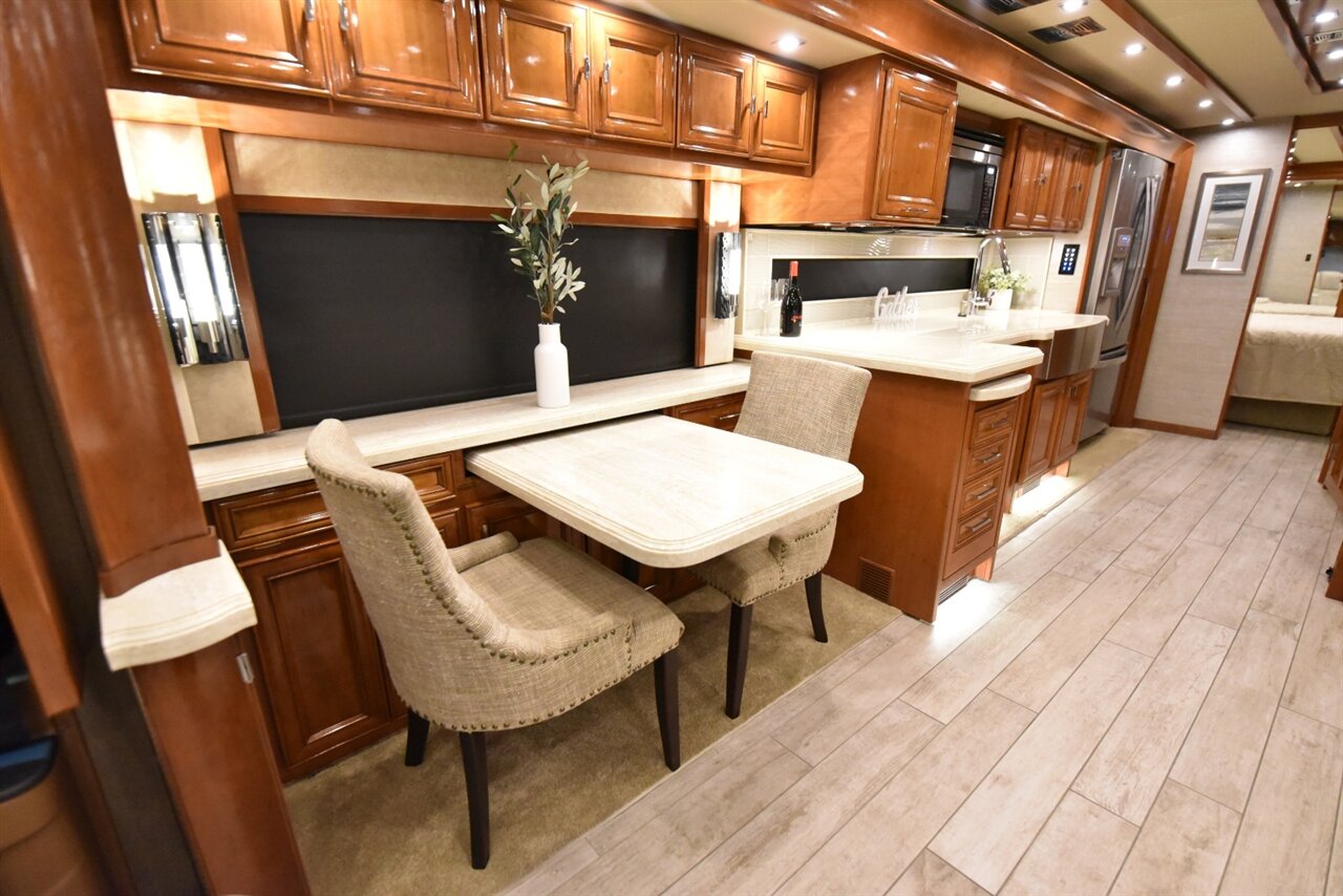 2019 Tiffin Allegro Bus 37AP - Photo 36 - Orange, CA 92867