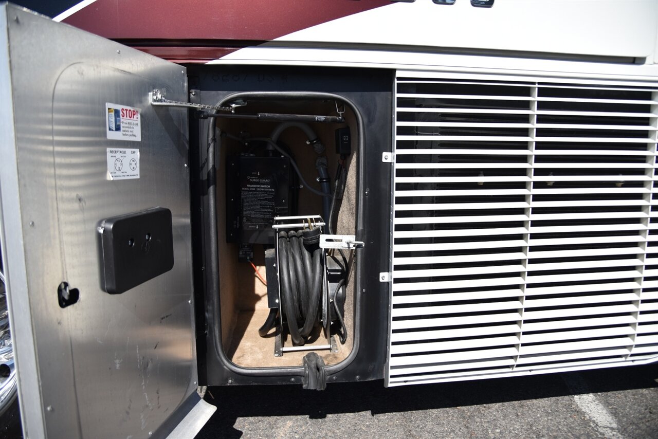 2019 Tiffin Allegro Bus 37AP   - Photo 25 - Orange, CA 92867