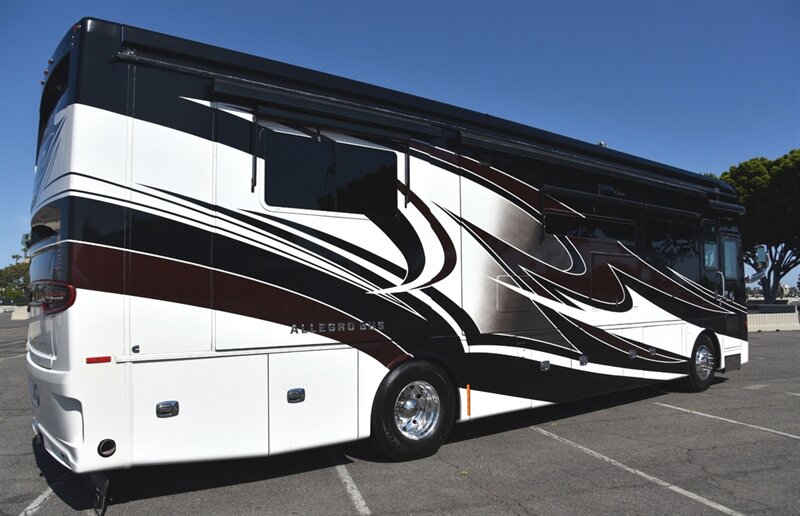 2019 Tiffin Allegro Bus 37AP   - Photo 1 - Orange, CA 92867