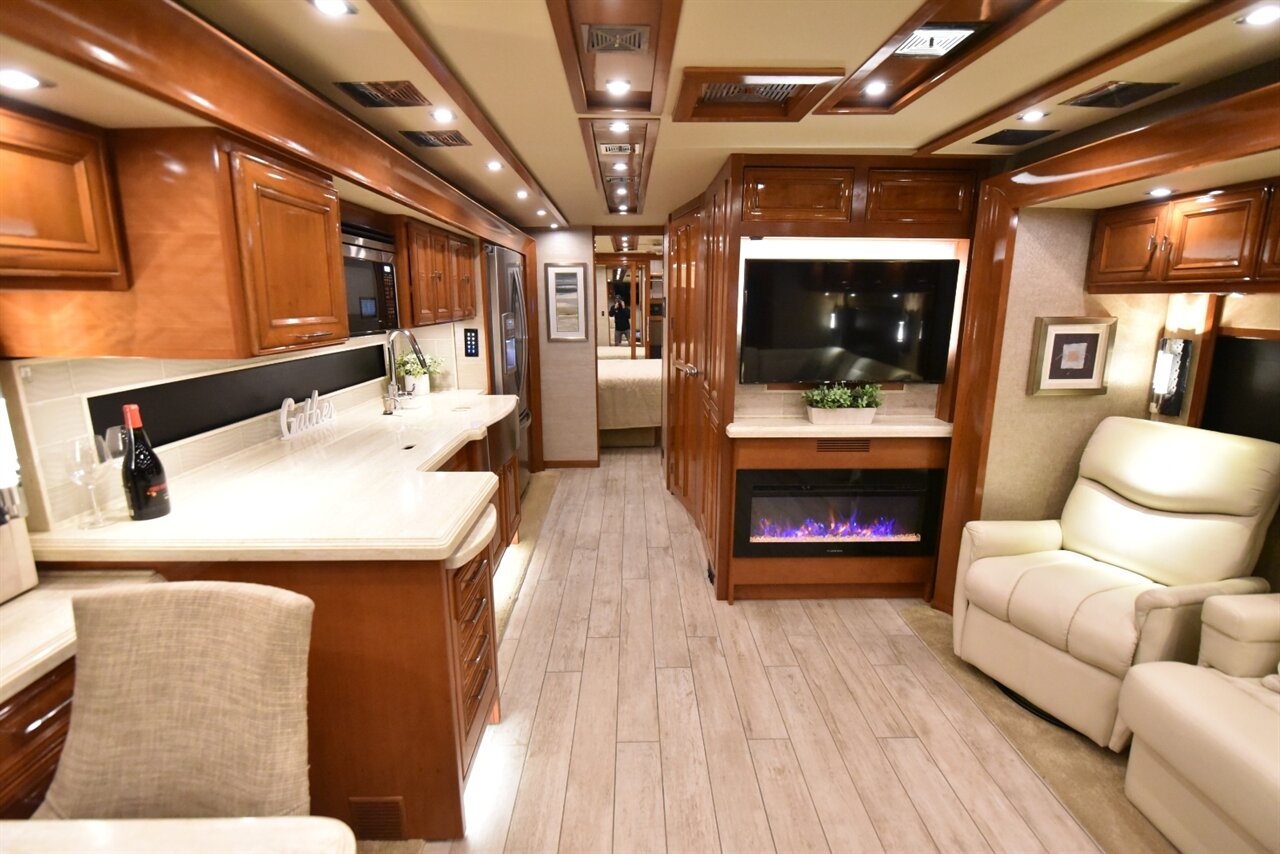 2019 Tiffin Allegro Bus 37AP - Photo 38 - Orange, CA 92867